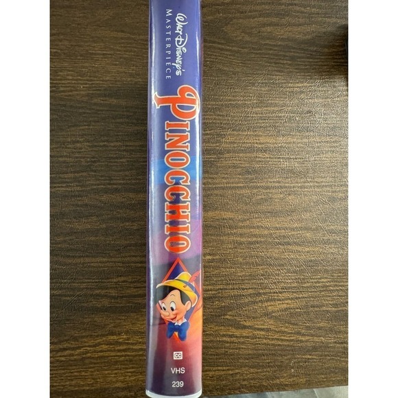 Walt Disney Masterpiece Pinocchio VHS 239 1993 Edition Collectible - Picture 3 of 6